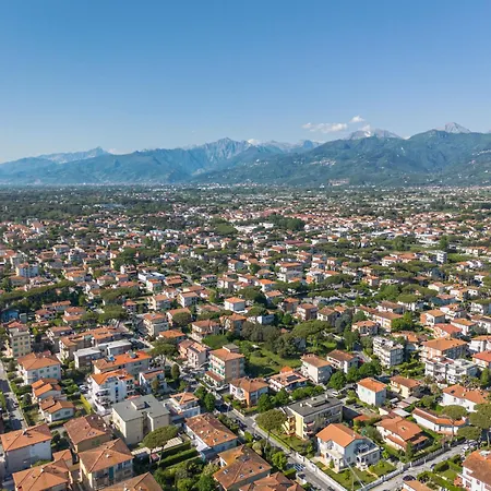 Brezza Marina By Interhome Appartamento Lido di Camaiore