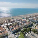 公寓 Brezza Marina By Interhome