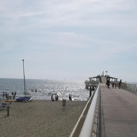 Brezza Marina By Interhome Apartman Lido di Camaiore