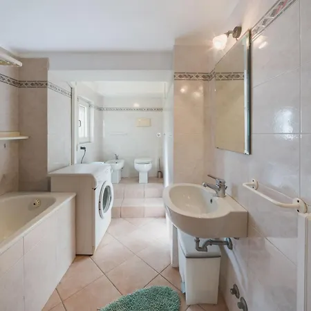 Apartman Brezza Marina By Interhome Lido di Camaiore